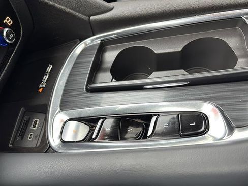 Used 2023 Buick Enclave Essence w/ Experience Buick Package image 25