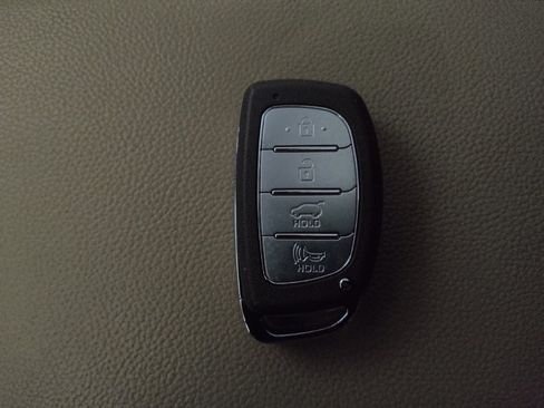 Used 2018 Hyundai Tucson Limited w/ Ultimate Package 02 image 32