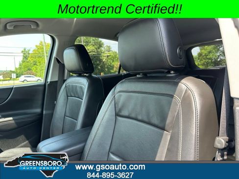 Used 2019 Chevrolet Equinox Premier FWD image 13
