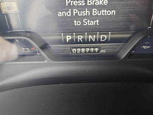 Used 2022 RAM 1500 Laramie image 13