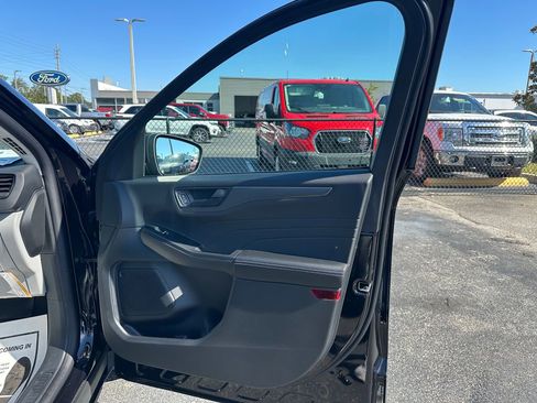 New 2025 Ford Escape Active w/ Tech Pack #1 image 30