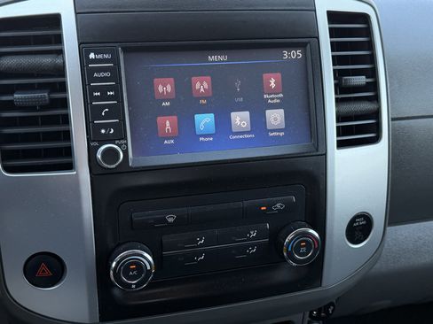 Used 2019 Nissan Frontier SV AWD/4WD image 11