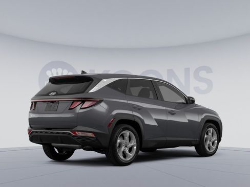 Used 2023 Hyundai Tucson SE AWD/4WD image 4