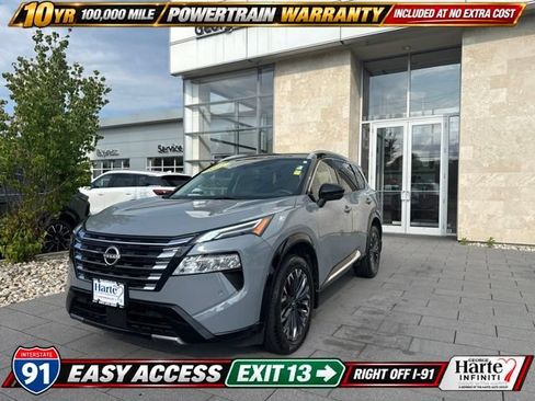 Used 2024 Nissan Rogue Platinum w/ Platinum Premium Package AWD/4WD image 3