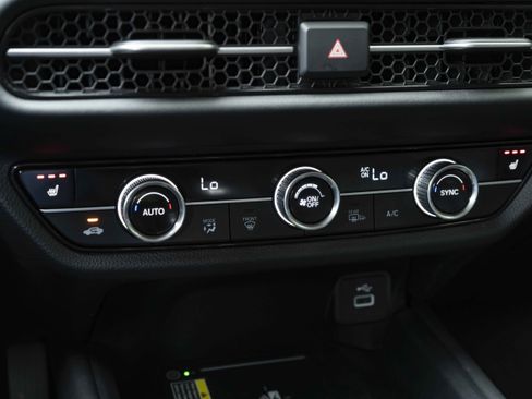 Used 2024 Honda HR-V EX-L image 33