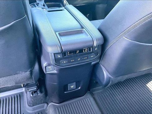 Used 2026 Toyota Grand Highlander FWD image 25