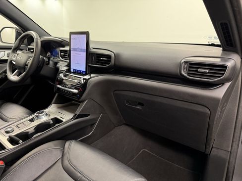 Used 2022 Ford Explorer ST w/ Equipment Group 401A image 38