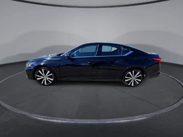 Used 2024 Nissan Altima 2.5 SR FWD image 5