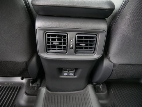 Used 2025 Toyota RAV4 XLE w/ Convenience Package AWD/4WD image 13
