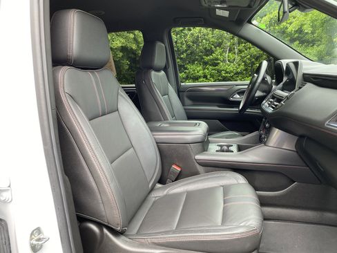 Used 2021 Chevrolet Tahoe RST AWD/4WD image 34