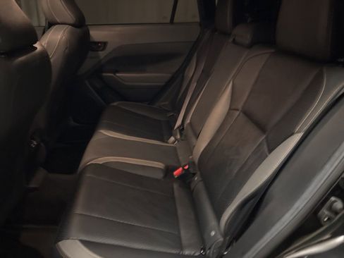 Used 2024 Subaru Crosstrek 2.5i Wilderness w/ Crosstrek Mirror Package AWD/4WD image 24