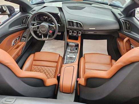 Used 2020 Audi R8 V10 performance image 18