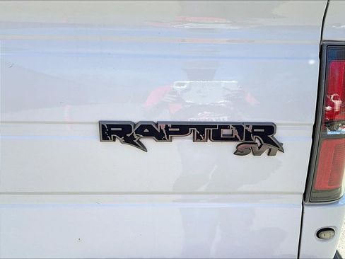 Used 2011 Ford F150 Raptor w/ Raptor Luxury Pkg image 8