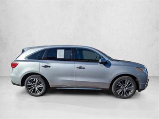 Used 2019 Acura MDX w/ Technology & Entertainment video 4