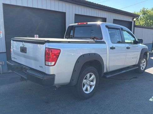 Used 2015 Nissan Titan S w/ S Popular Equipment Package AWD/4WD image 5