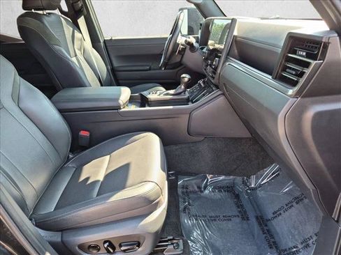 Used 2024 Lexus GX 550 AWD/4WD image 22