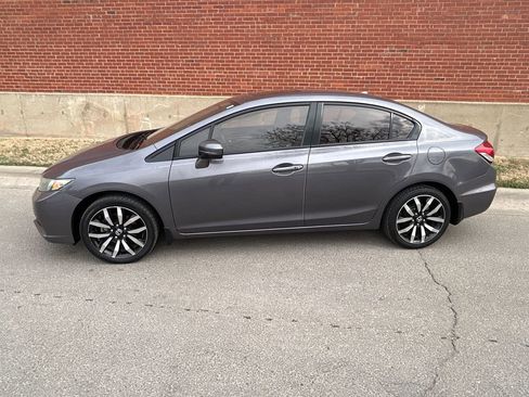 Used 2015 Honda Civic EX-L image 2