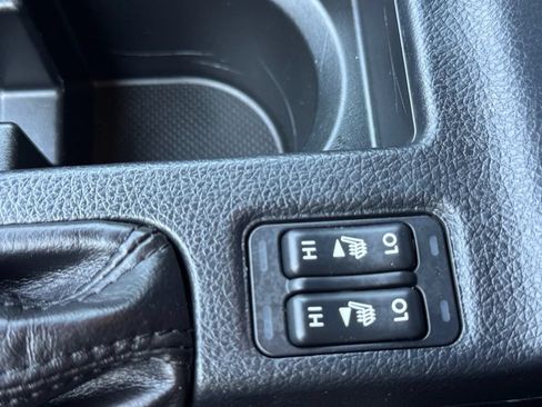 Used 2016 Subaru Crosstrek Hybrid AWD/4WD image 24