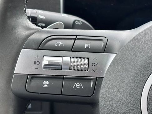 Used 2024 Hyundai Sonata Limited FWD image 17