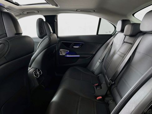Certified 2023 Mercedes-Benz C 300 Sedan image 9