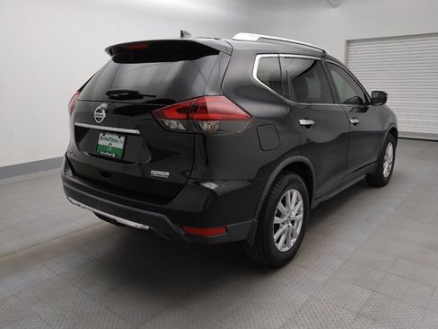 Used 2019 Nissan Rogue S w/ Special Edition Package FWD image 9