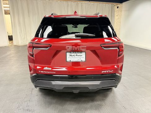 New 2026 GMC Terrain AT4 image 4