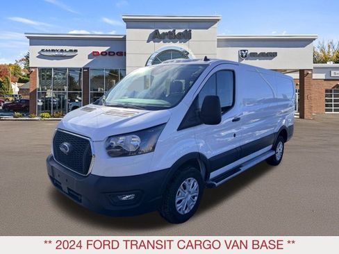 Used 2024 Ford Transit 250 Low Roof w/ Exterior Upgrade Package image 4