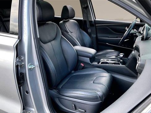 Used 2020 Hyundai Santa Fe Limited image 26