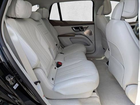 Certified 2023 Mercedes-Benz EQS 580 4MATIC SUV image 21
