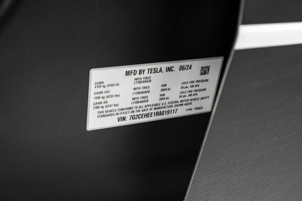 Used 2024 Tesla Cybertruck Cyberbeast AWD/4WD image 59