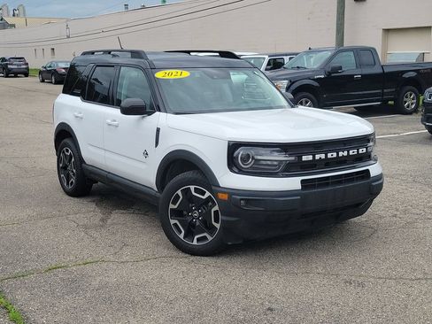 Used 2021 Ford Bronco Sport Outer Banks AWD/4WD image 1