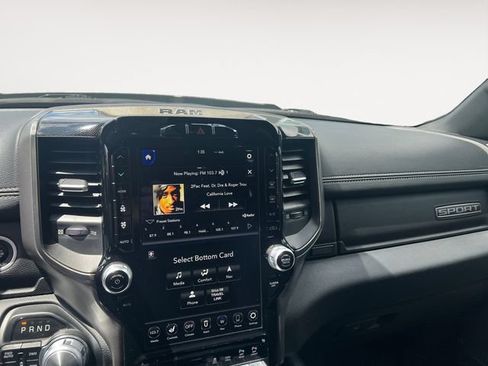 Used 2020 RAM 1500 Sport w/ Leather & Sound Group AWD/4WD image 15