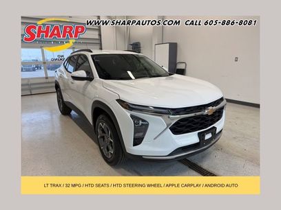 New 2026 Chevrolet Trax LT w/ Driver Confidence Package