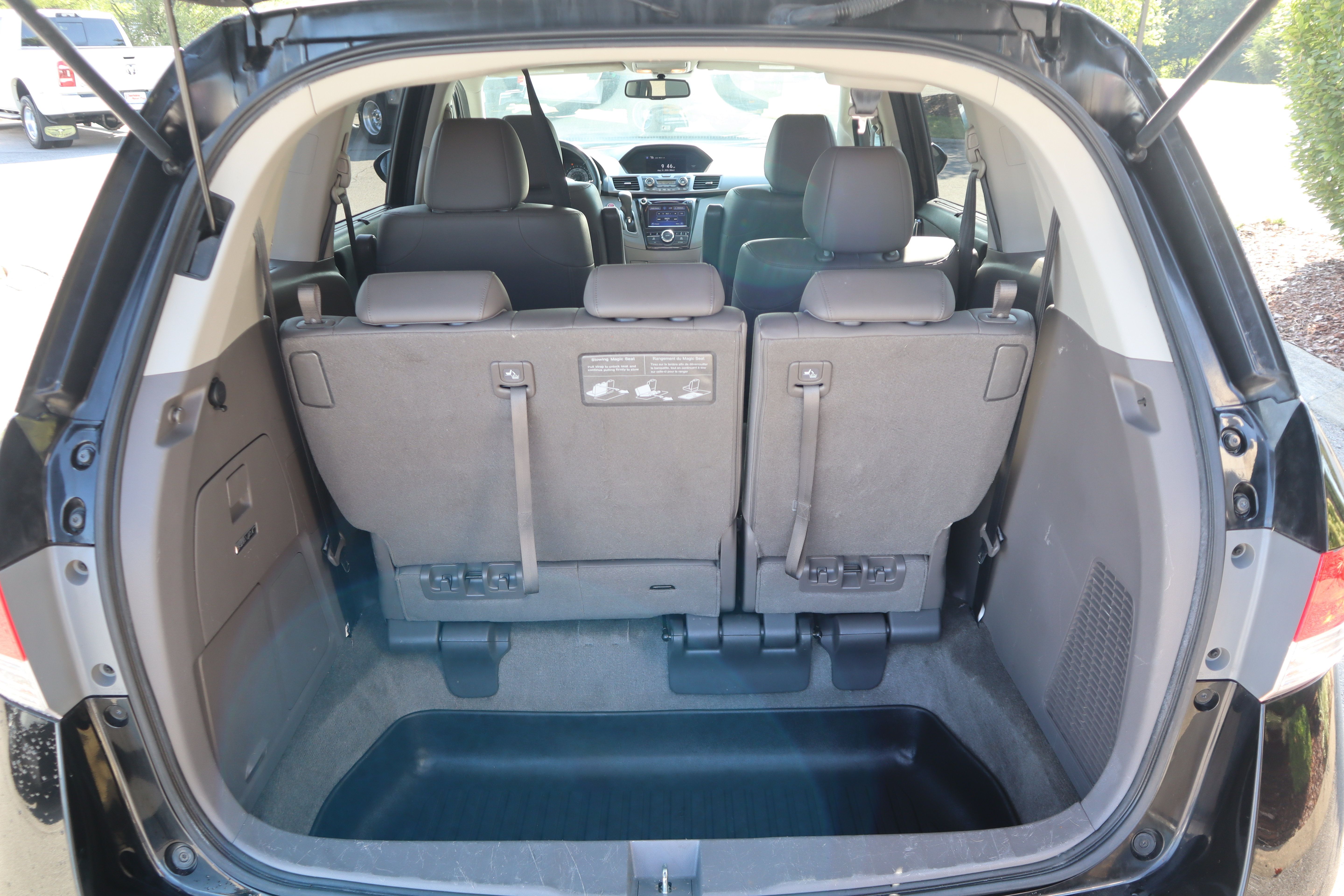 Used 2017 Honda Odyssey Touring Elite image 31