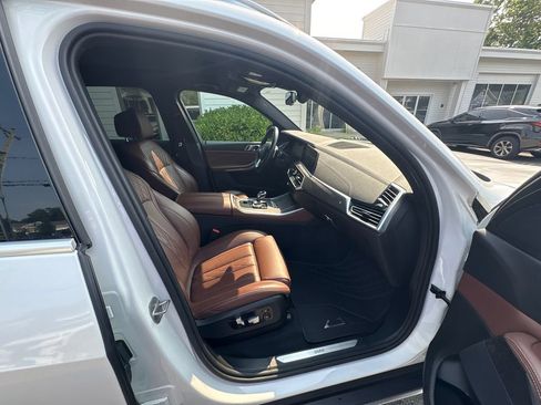 Used 2022 BMW X5 xDrive40i AWD/4WD image 40