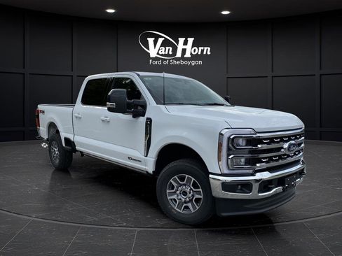 New 2026 Ford F250 Lariat w/ FX4 Off-Road Package image 56