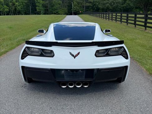 Used 2015 Chevrolet Corvette Z06 w/ 2LZ Preferred Equipment Group RWD image 7