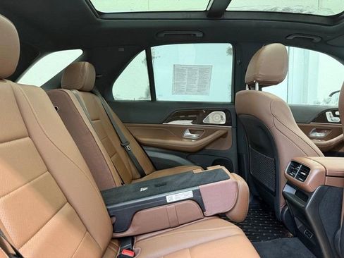 Certified 2024 Mercedes-Benz GLE 350 4MATIC image 5