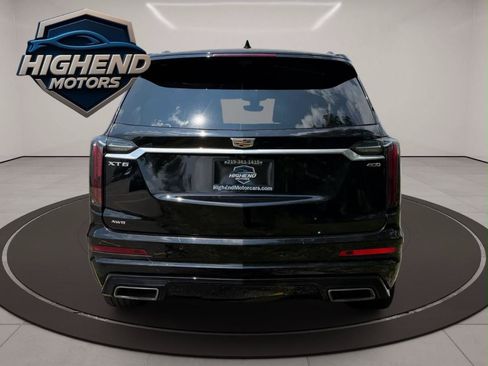 Used 2024 Cadillac XT6 Sport w/ Technology Package AWD/4WD image 5