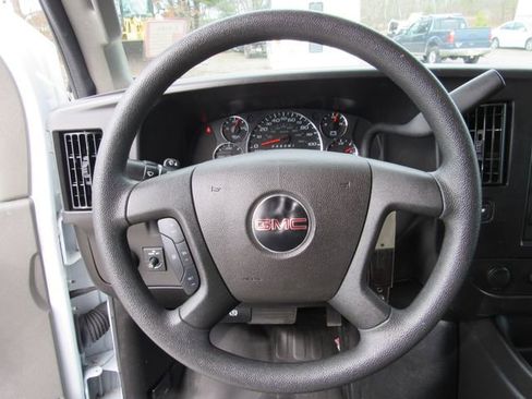 Used 2024 GMC Savana 2500 w/ Driver Convenience Package image 14