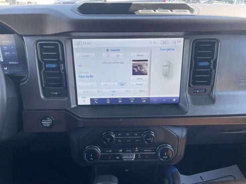 Used 2022 Ford Bronco Outer Banks AWD/4WD image 22