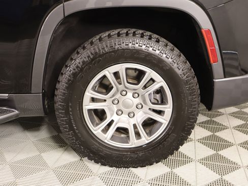 Used 2022 Jeep Wagoneer Series I image 20