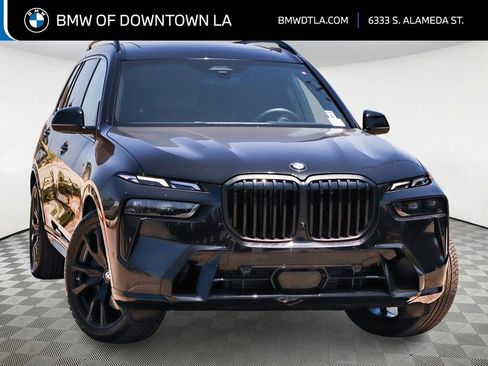 Used 2026 BMW X7 xDrive40i w/ M Sport Package AWD/4WD image 1