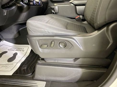 Certified 2023 GMC Sierra 1500 Elevation image 25