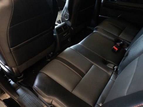 Used 2022 Honda Pilot TrailSport image 18