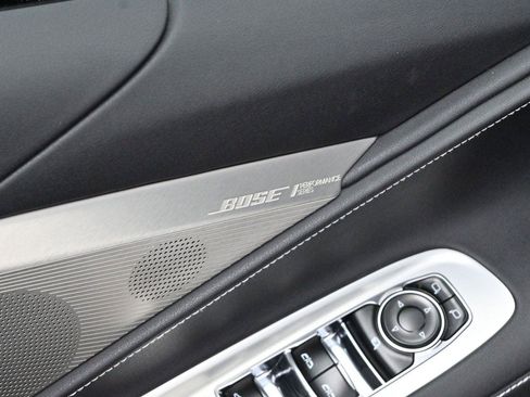 Used 2025 Chevrolet Corvette Z06 RWD image 12