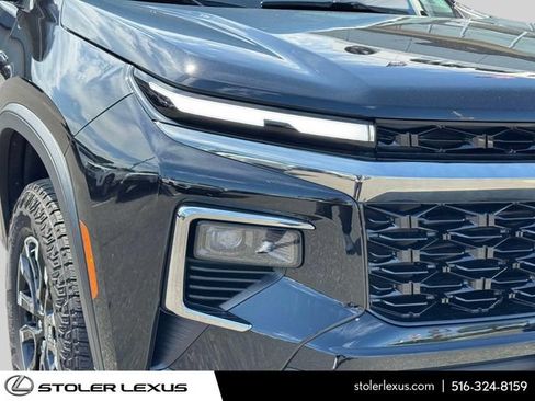 Used 2025 Chevrolet Traverse Z71 AWD/4WD image 6
