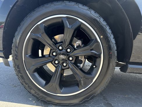 Certified 2023 Ford Expedition Limited AWD/4WD image 14
