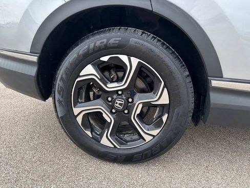 Used 2019 Honda CR-V Touring image 7