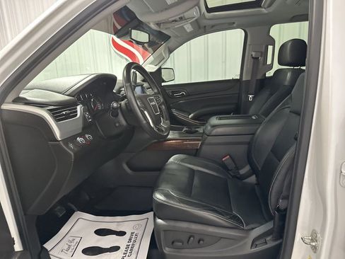 Used 2016 GMC Yukon SLT w/ Open Road Package AWD/4WD image 11